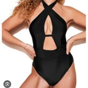 Stylish Black Halter‎ Swimsuit